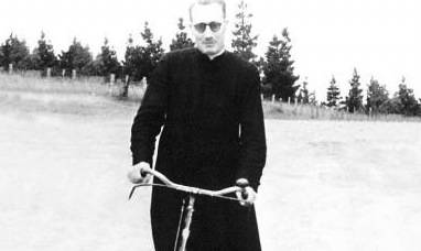 Jabier Retegi:"On Jose Maria hil bazen ere gurekin ezinbestean jarraitzen dute hark zabaldutako baloreek"