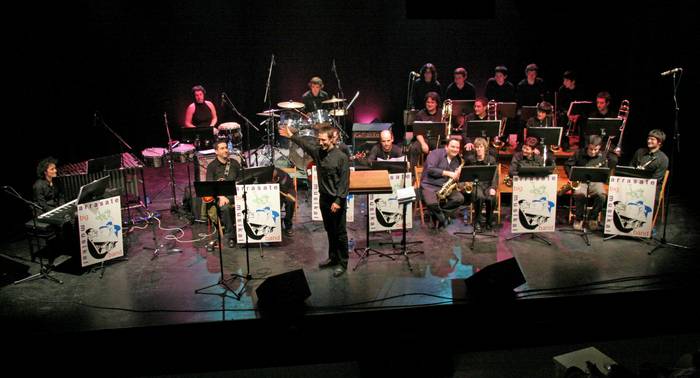 Arrasate Musikal Big Band taldea Munich-era joango da hilaren 24an