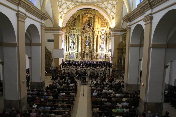Arrasateko orkestra sinfonikoak eta Goikobaluk San Frantzisko bete zuten