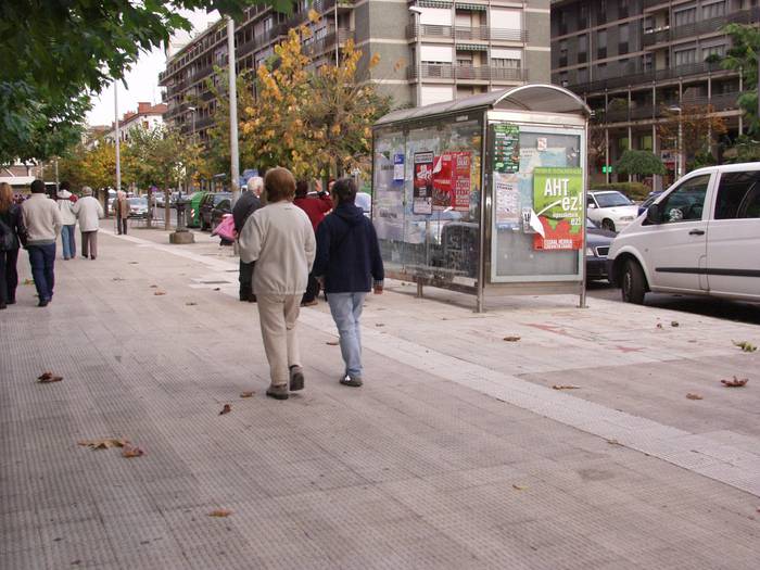 Arrasate eta Bilbo artean beste sei autobus zerbitzu izango dira