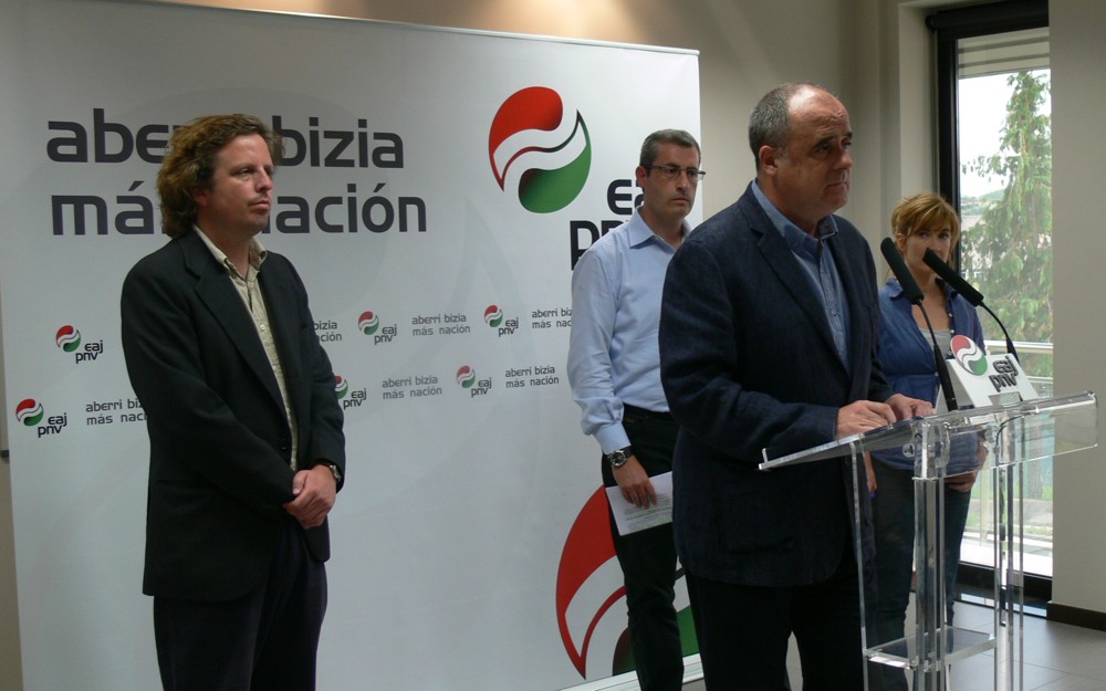 "Inposizioaren aurkako" zentsura-mozioa aurkeztuko du EAJk Alduntzin diputatuari zuzendua