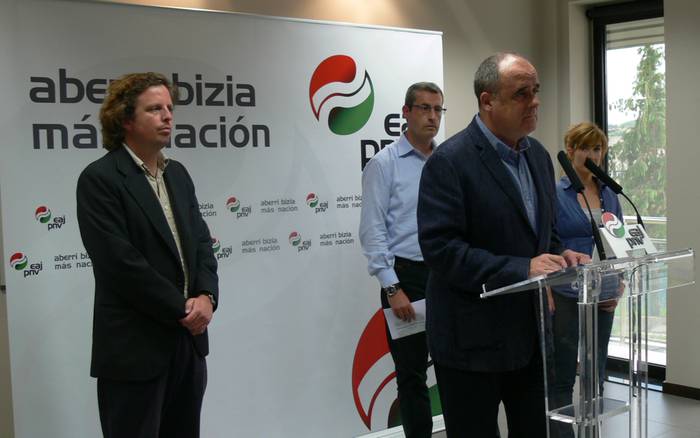 "Inposizioaren aurkako" zentsura-mozioa aurkeztuko du EAJk Alduntzin diputatuari zuzendua