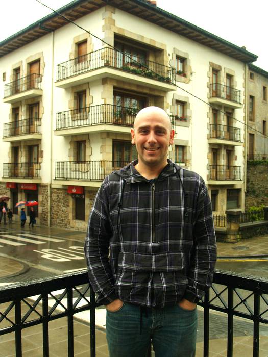 Egoitz Aizpuru: "Gai-jartzaileon papera mugatua da, baina, emozionalki, oso zaila"