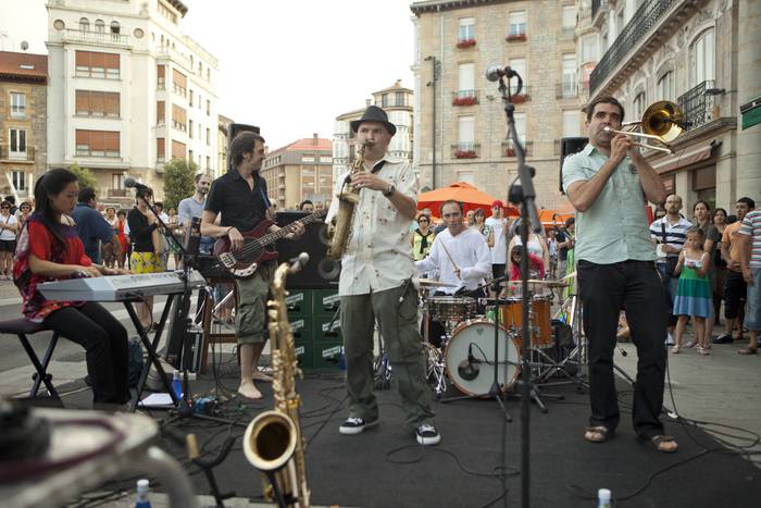 El Quinteto de la Muerte zuzenean