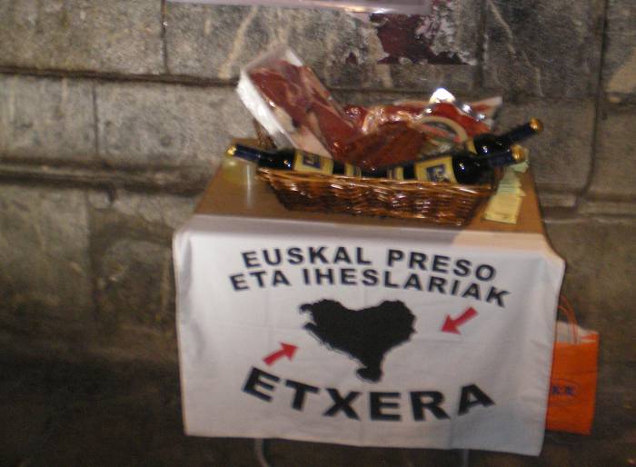 Eguen honetako elkartasun zozketaren zenbaki saritua, 615