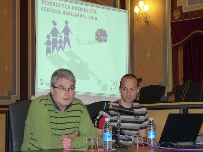 500 bergarar etxebizitza premian