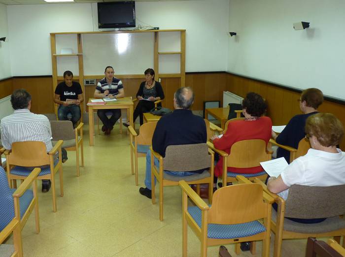 Immigrazioaren gaineko eztabaida mahaia osatuko du Basotxok gaur