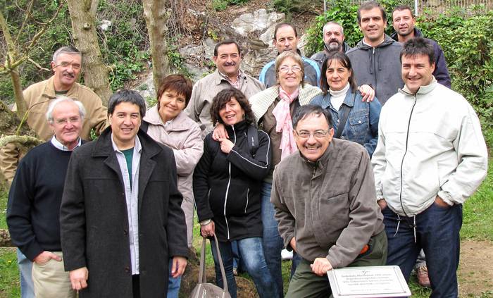 Goikobalu abesbatzakoek lagun argentinarren bisita izan dute