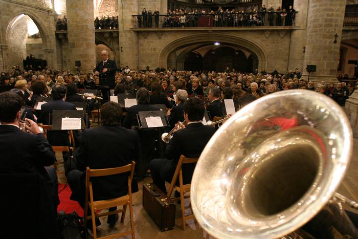 250 musikari Gabonetako kontzertuan