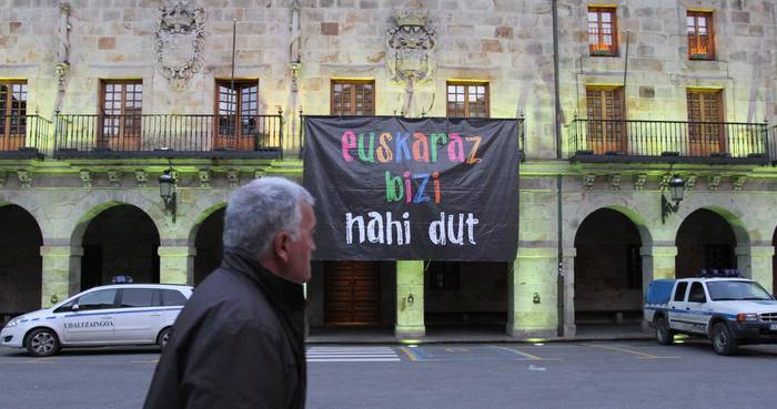 'Euskaraz bizi nahi dut' lasterketa herrikoia antolatzen laguntzeko dei egin dute