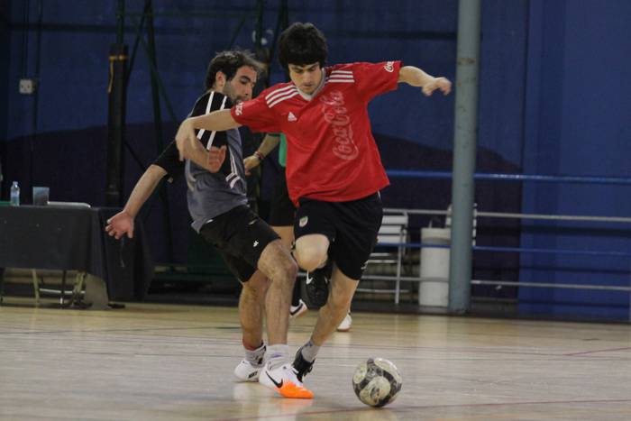 Desastre Team eta U.D. Akabaoak futbito txapelketako finalera