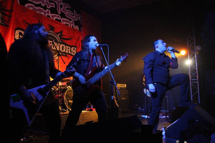 Governors, etxean beti bezain indartsu