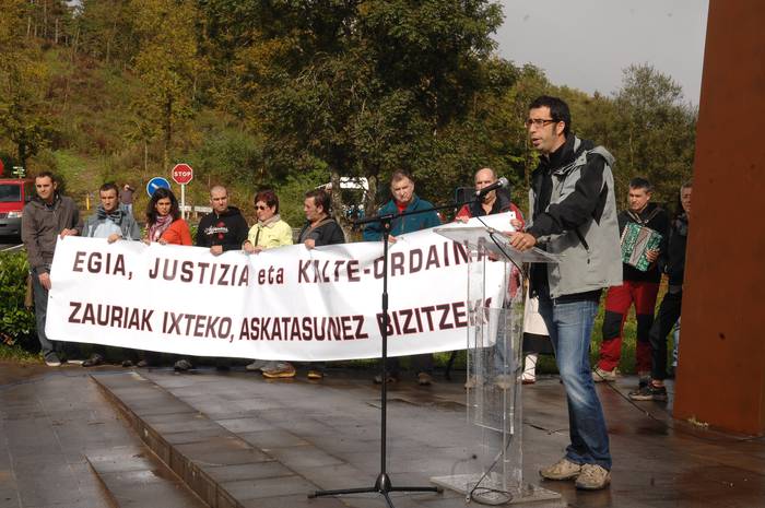 Omenaldi hunkigarria Intxortako fronteari
