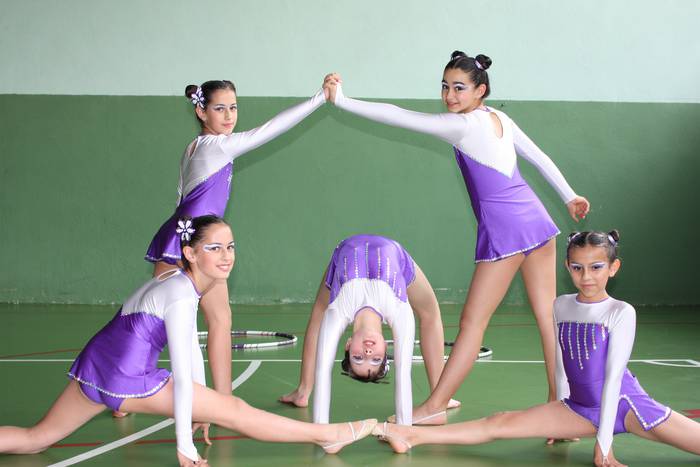 Gimnasia erritmiko erakustaldia egingo dute ikasturtea bukatzeko