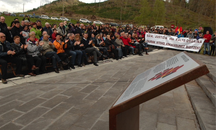Hogei bat lagunek eman dute izena gerrako errekreazioan parte hartzeko