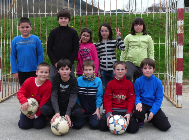 Herriko neska-mutikoen parte hartzearekin 161 lagun futbitoan