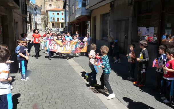 Korrika batzordea eratzeko dei egin dute; batzarra eguenean da