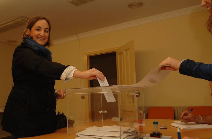 Hauteskundeak 2012: 17:00etan parte-hartzea %47,2koa da