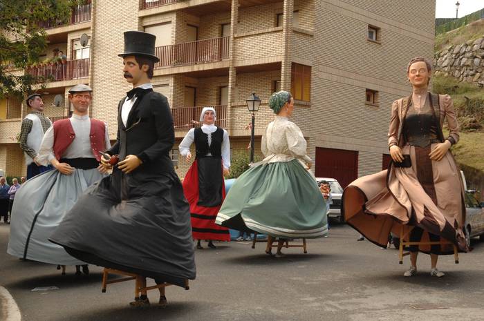 San Migelak hasiko dira gaur Angiozarren