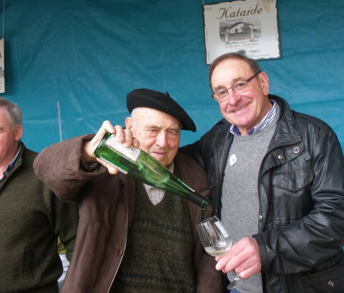 Getarian ez ezik, Angiozarren ere aurkeztuko dute gaur, urteko txakolina