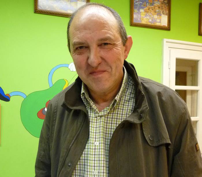 Jose Gardoki: "Oso zaila da gaur egun jendea  kantuan ikustea"
