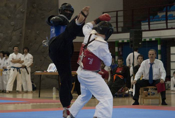 Euskal Herriko Kenpo Txapelketa egingo dute zapatuan Eskoriatzan