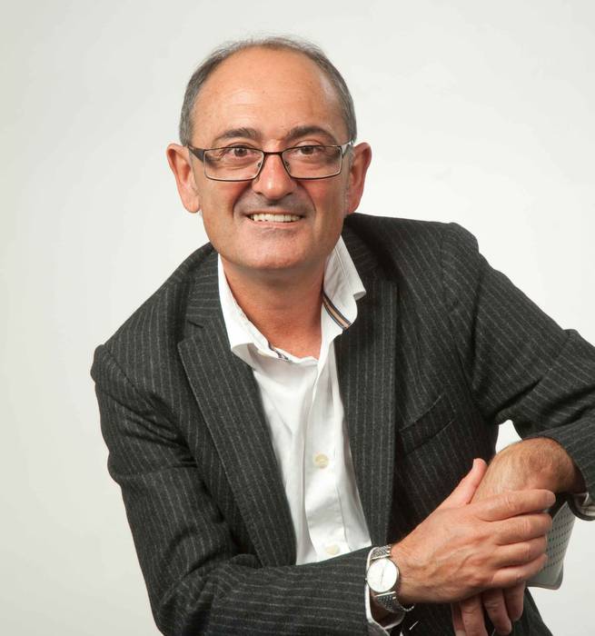 'Nazio egitura eta hizkuntza' saioa gaur (19:30), Koldo Zuazoren eskutik