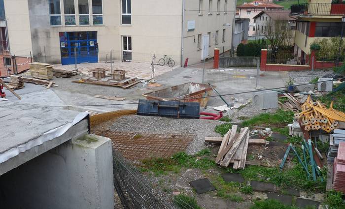 Urtarriletik aurrera abiaraziko dituzte, atzera ere, Domingo Iturbeko lanak
