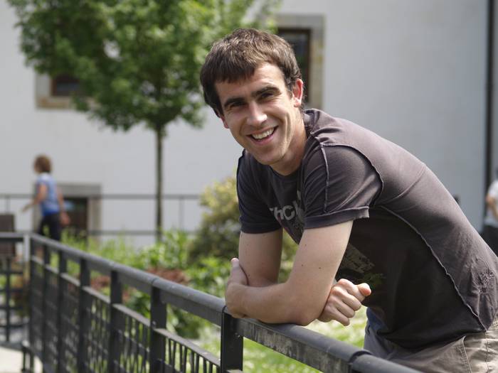 Mikel Gonzalez: "Estutasun barik amaitu dugu, eta etxeko jendeaz; urte positiboa izan da"