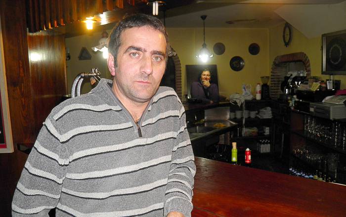 Manolo Montiel: "Argazkiak ateratzea herria hobeto ezagutzeko bidea izan da"