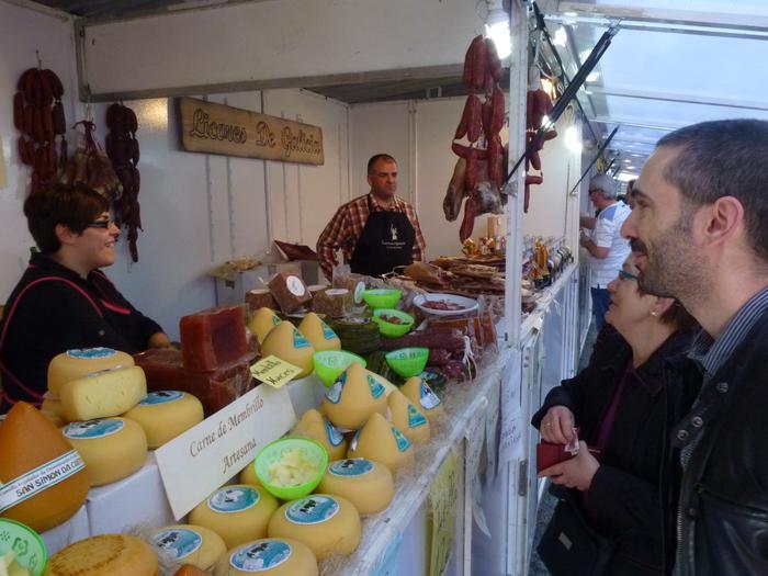 Artisau eta zapore feria: produktu ezberdinak dastatu eta ezagutzeko tokia