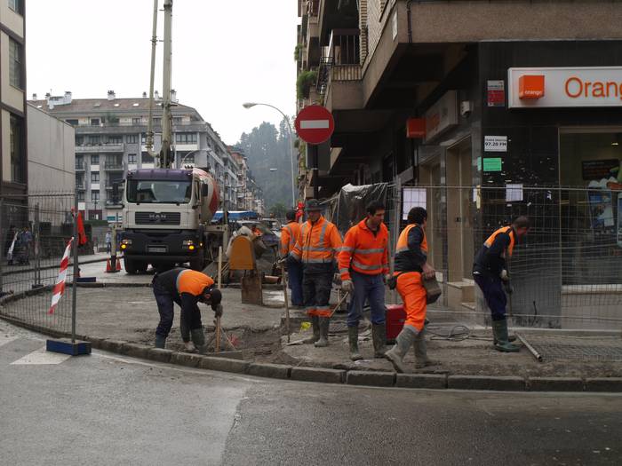 Ibargarai zati bat itxita, obrengatik