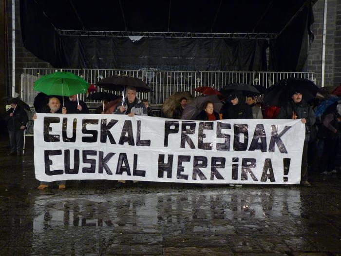 Azken ostirala alderdi politikoek deituta
