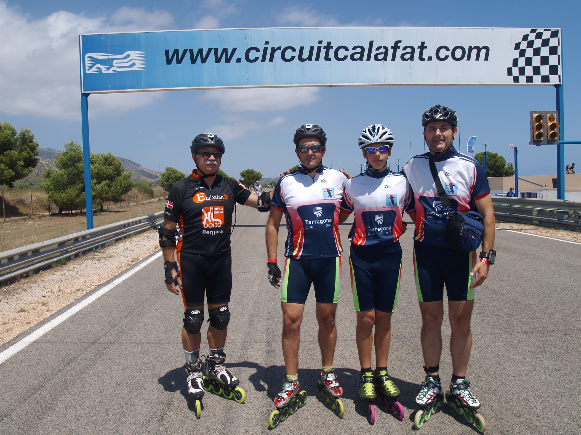 Debagoiendarrak 24 eta 12 orduko Roller Tour patin lasterketan 