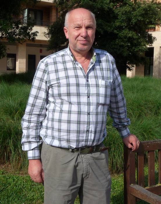Pedro Rico: "Futbol zelaia jabetzan izatea ohorea da baina era berean gastu handia dakar mantenuak" 