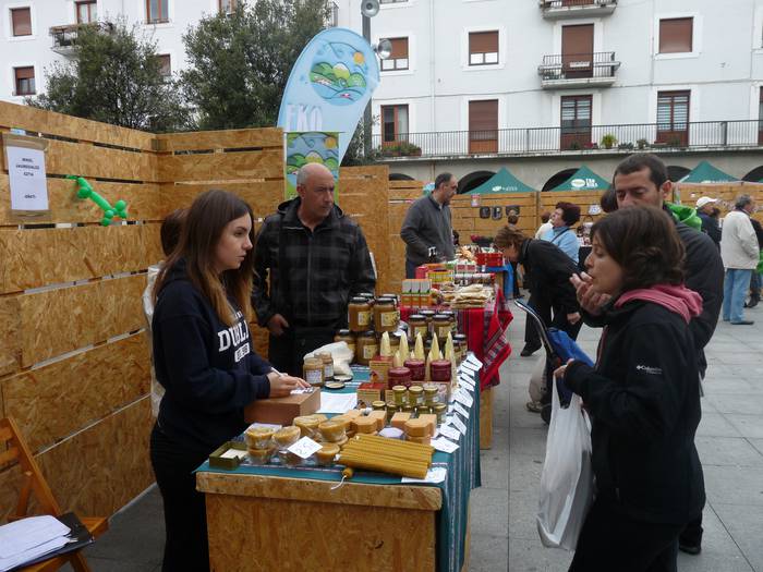 Produktu ekologiko eta gertukoak lehen Ekobiran