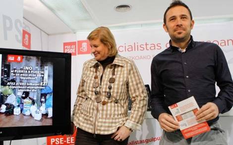 PSE-EEk atez atekoaren kontrako kanpaina abiarazi du
