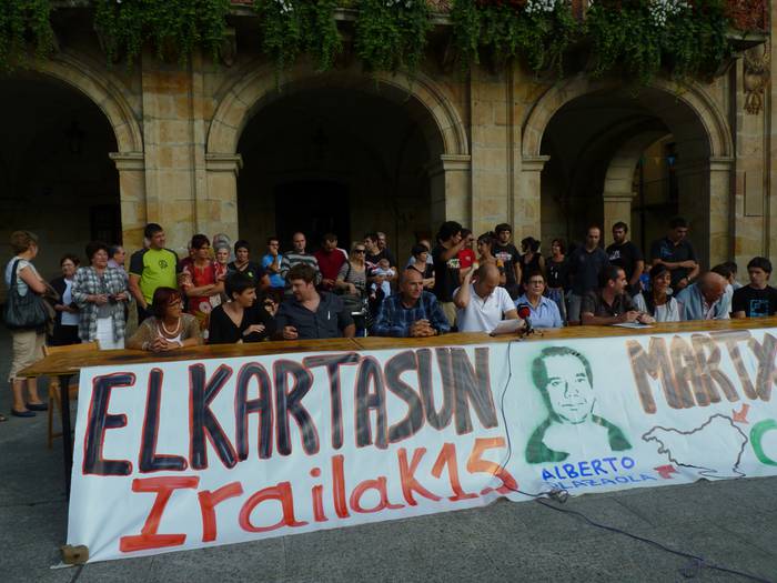 Alberto Plazaolari elkartasuna adierazteko martxa deitu du Herrirak hilaren 15erako