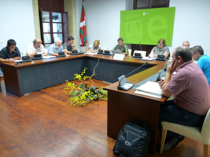 Migrazio zerbitzua indartuko dute Eskoriatzan