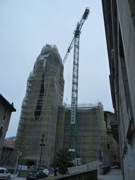 San Pedroko lanei buruzko erakusketa udaletxean