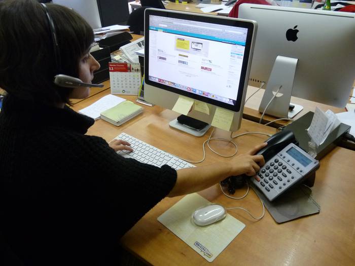 Tarifikazio bereziko telefono zenbakiak: diru iturri berriak