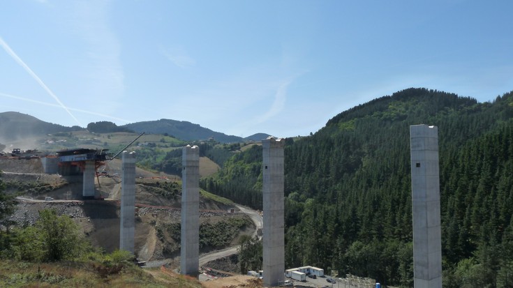 Adifek lizitaziora atera du AHTak kaltetutako hainbat errepide konpontzea, Aramaion