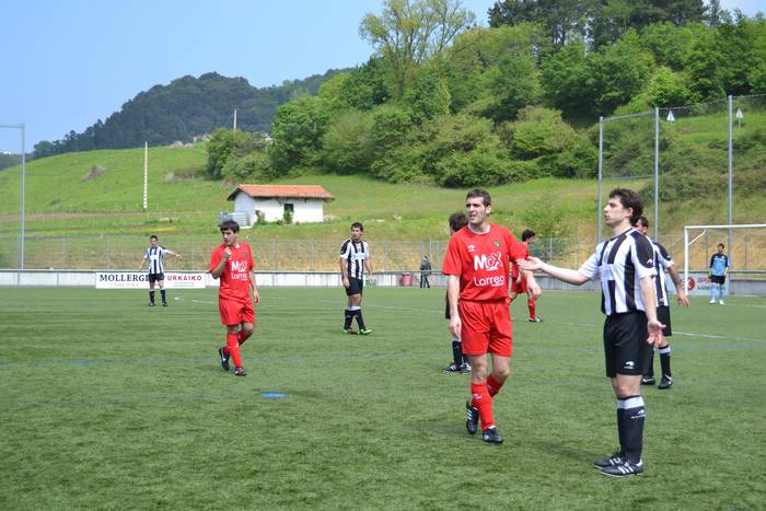 Zestoan 4-2 galdu ondoren, preferente mailako lehen postua galdu dute etxekoek