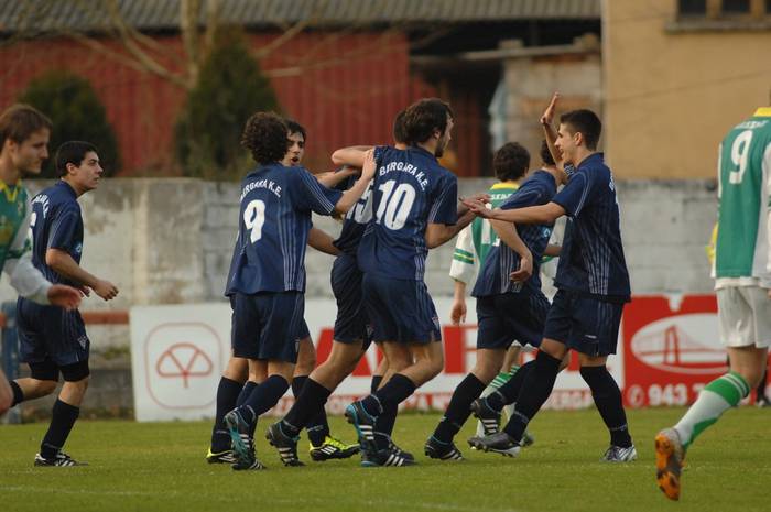 Bergara 2 - Beti Gazte 1: animoak igotzeko beharrezko puntuak etxean geratu dira