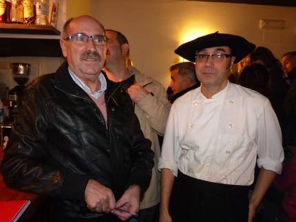 Domeka eguerdirako argazki lehiaketa deitu dute; pintxo eskaintza eta trikitilariak ere egongo dira