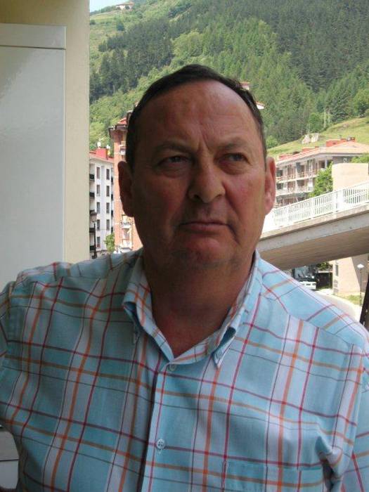 Elias de Castro, Elgetako PSE-EEko alkategaia: "Gazteendako etxebizitza publikoak proposatzen ditugu Elgetaren garapen sostengarrirako"