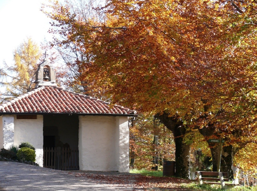 San Migel Monte jaiak, domekan Angiozarren