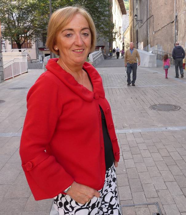Blanca Narbaiza: "Gobernu abertzale eta euskalduna, herriari esperantza emango diona edukitzea dago jokoan"