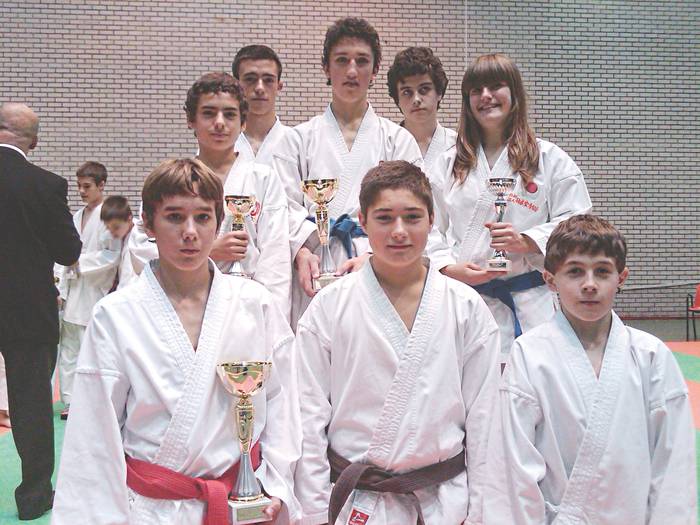 Shotokan taldekoak Euskadiko txapelketarako sailkatu dira