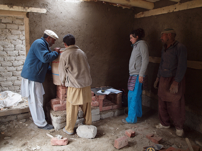 Diseinua eta kooperazioa: gradu amaierako proiektua Pakistanen